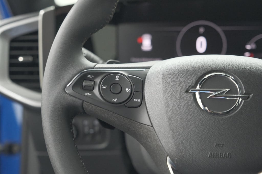 Opel Mokka turbo 130 eat8 ultimate | camera | dodehoekdetectie | massage | 