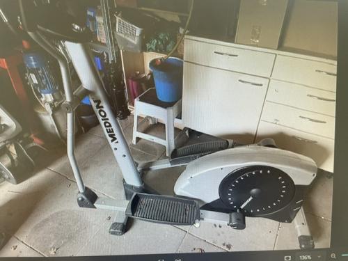 Medion Crosstrainer € 90,--