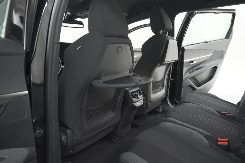 Peugeot 5008 puretech 130 eat8 active pack business | 7 zitplaatsen | camer