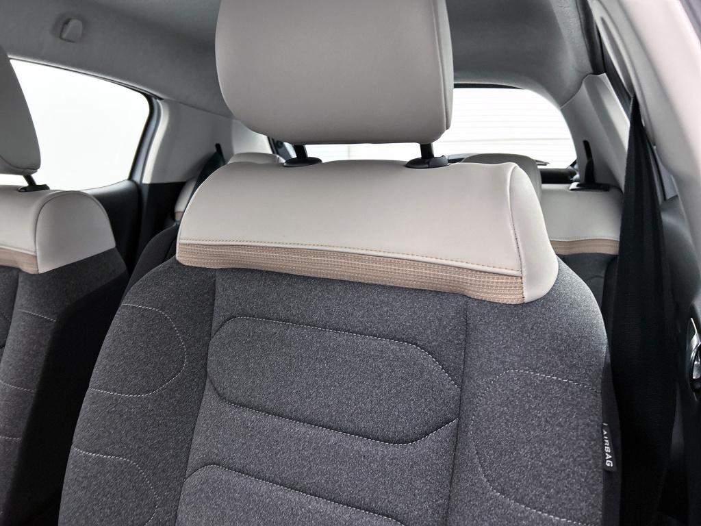Citroen C3 110pk plus | rijklaar comfort seats | parkeersensoren achter |