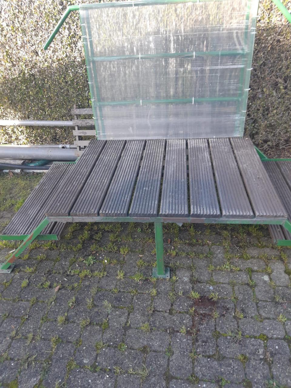 Opstap trapje voor bij een stacaravan