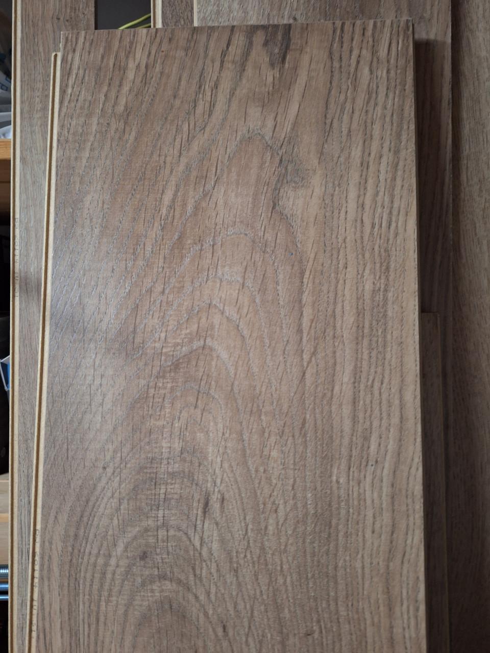 Luxe XL Laminaat – Extra Lange & Brede Delen (25m²) – 8mm dik