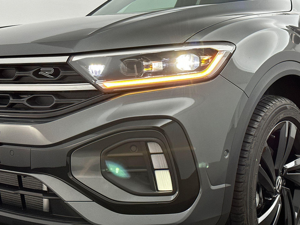 Volkswagen T-roc r-line-edition 1.5 110 kw / 150 pk tsi suv 7 versn