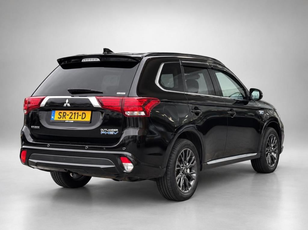 Mitsubishi Outlander 2.0 phev s-edition afneembare trekhaak!