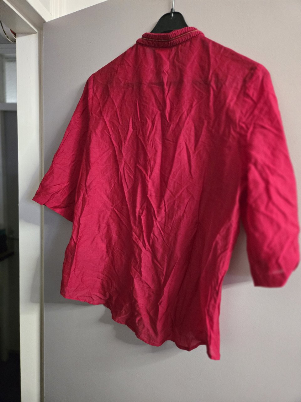 Rode blouse India geinspireerd. H&M Consious Collection Maat 38