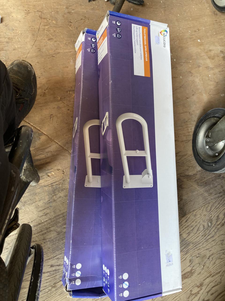 Toilet beugel opklapbaar 2x