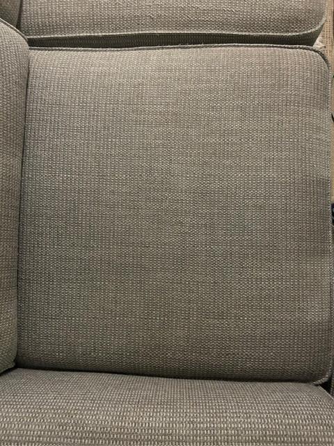 2 en 2,5 zits bankstel met bijpassende poef