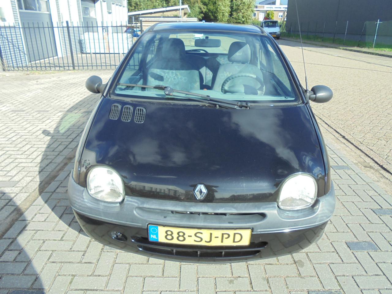 Technisch goed onderhouden Renault Twingo 1.2-16V Emotion nieuwe Apk.