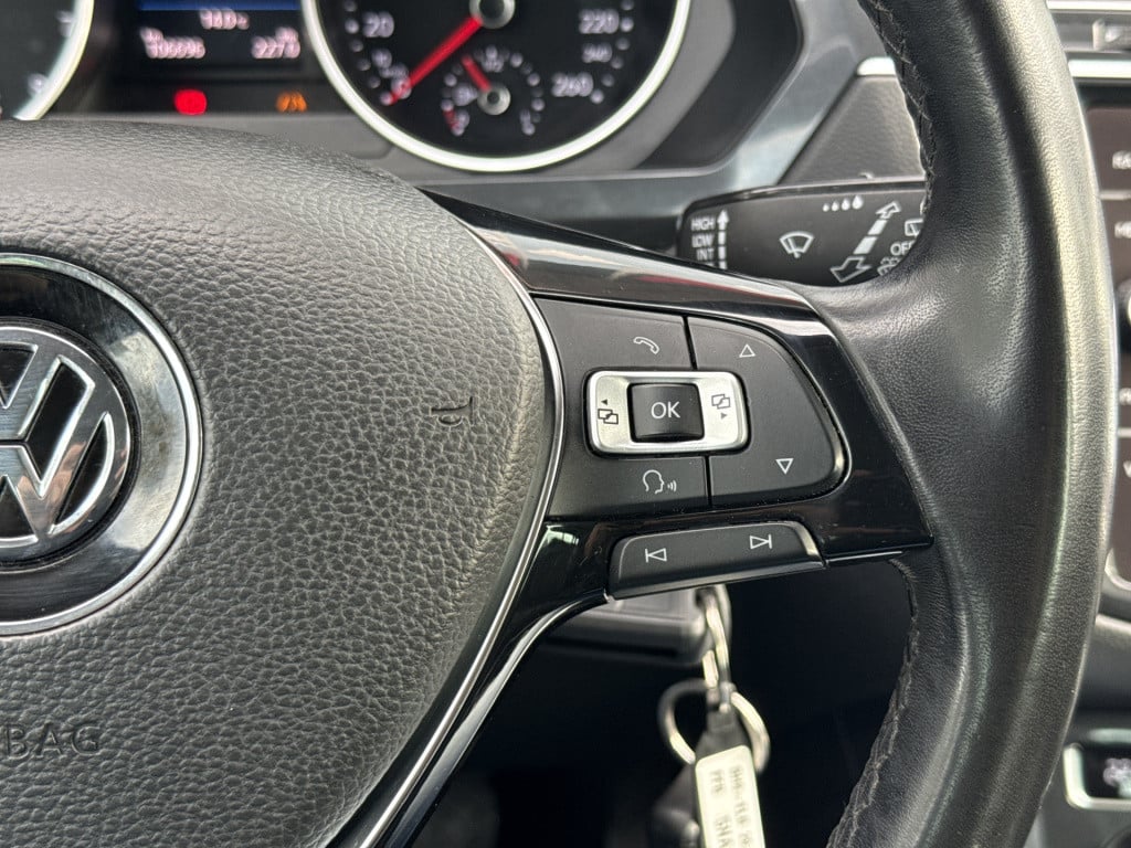 Volkswagen Tiguan 1.4 tsi act comfortline business | nl- auto | acc | clima