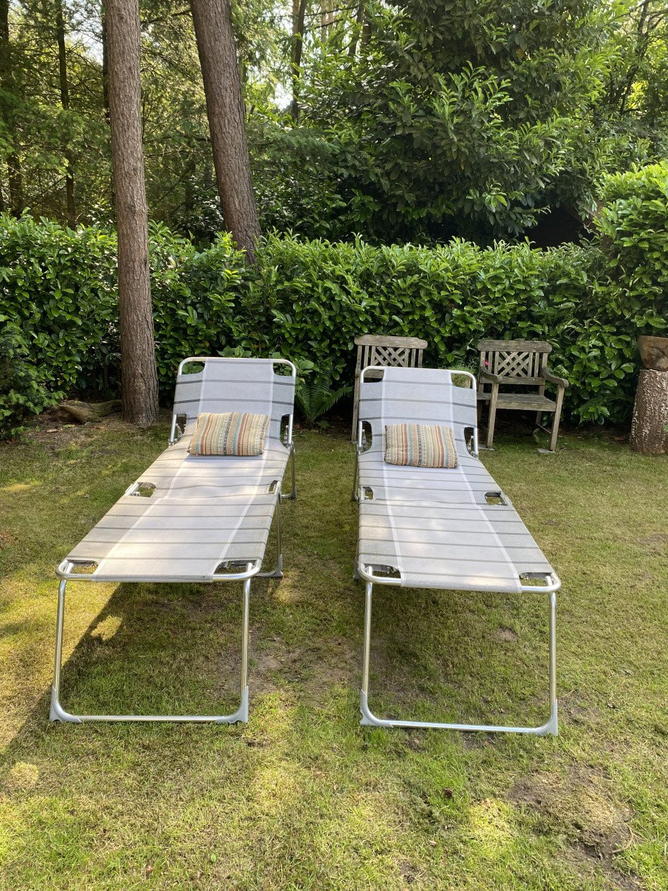 Te koop 2 x ligbedden Dukdalf Flamengo super