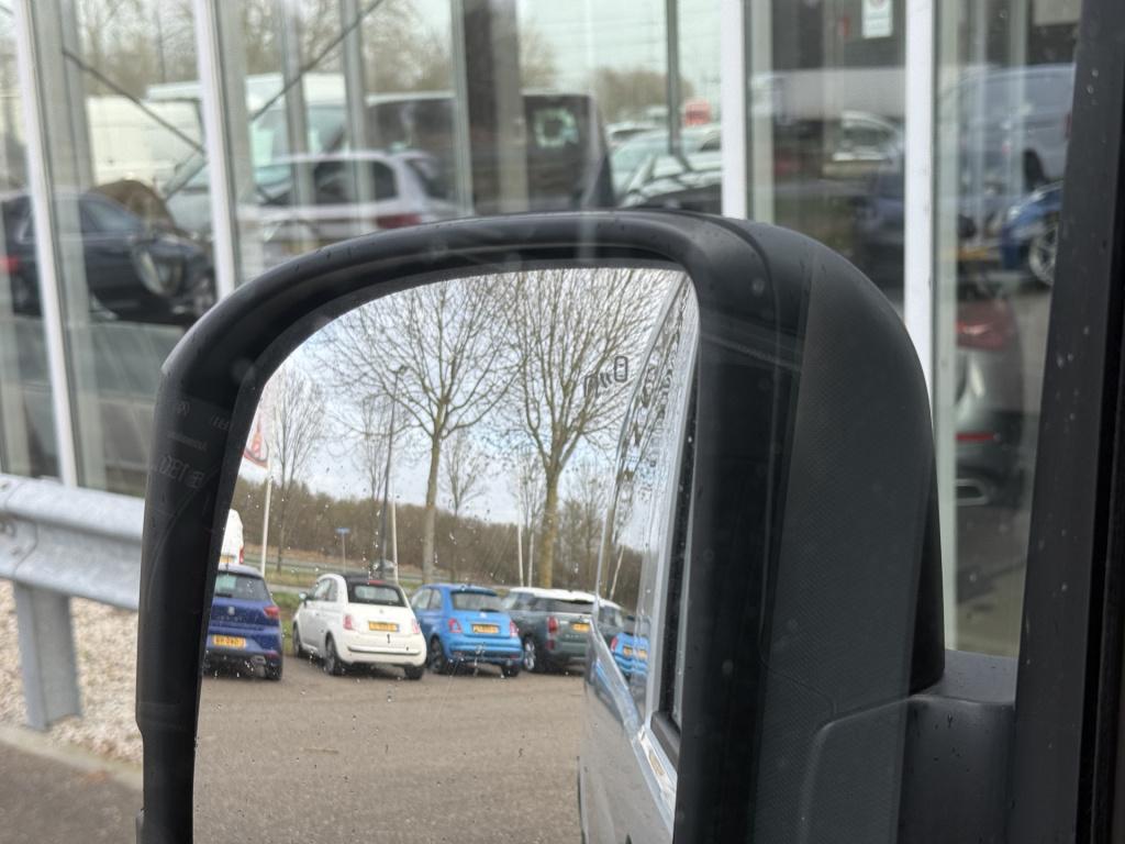 Volkswagen Crafter 35 2.0 tdi l3h2 dc highline | led | adapt. cruisec. | st