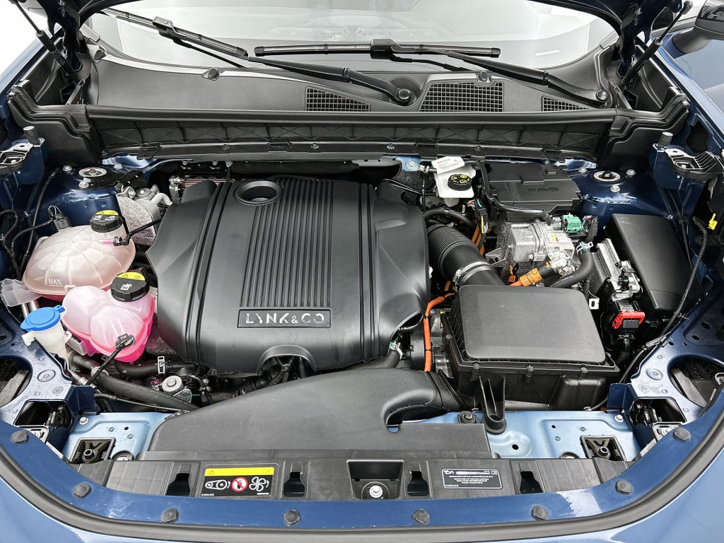Lynk & Co 01 1.5 phev | panoramadak