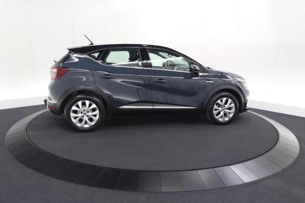 Renault Captur tce 130 edc limited | trekhaak | adaptieve cruise control | 