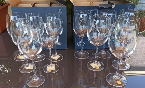 Happy Wine 2 * 6 glazen Bohemia Kristal (6 x rood + 6 x Bourgogne) - Nieuw