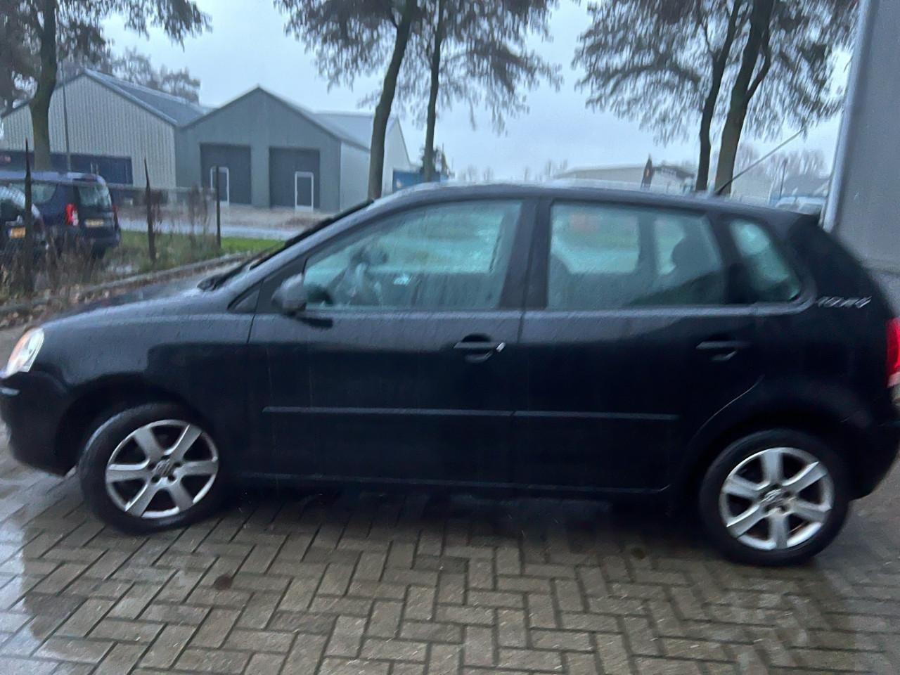 Volkswagen Polo 1.4-16V Sportline 161.730KM