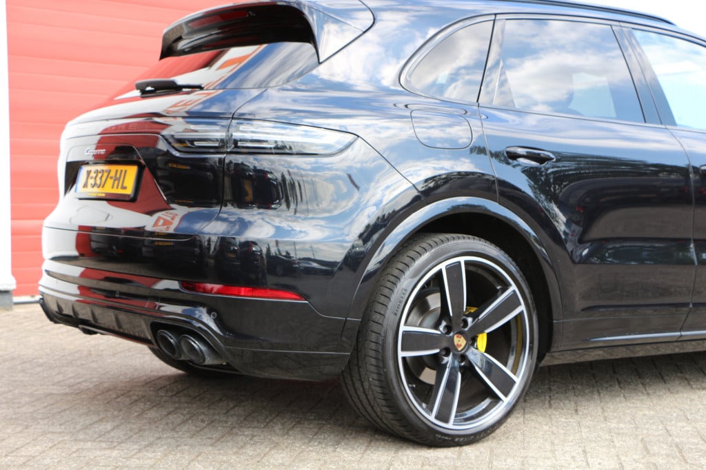 Porsche Cayenne 3.0 pasm | pano | acc | bose | 22 inch