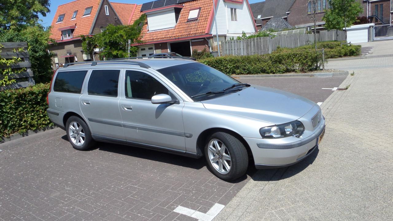 Volvo V70 stationwagen