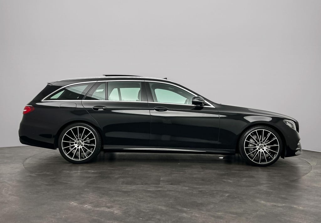 Mercedes-Benz E-Klasse estate 200 business solution amg