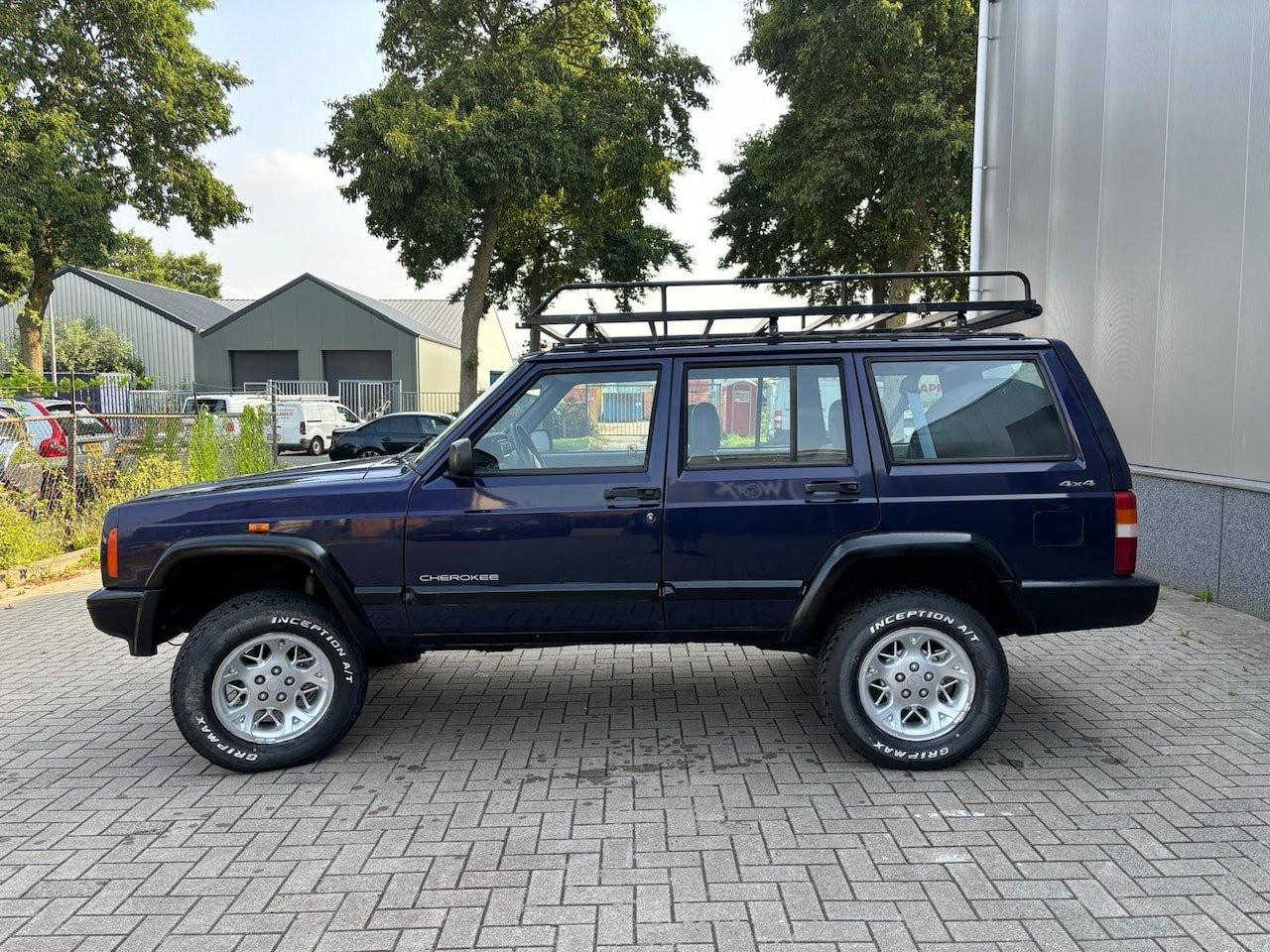 Jeep Cherokee 2.5i S 4x4 Nette Auto Vol Jaar Apk