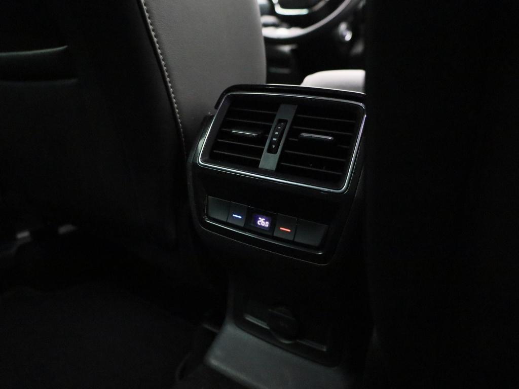 Skoda Kodiaq 1.5 tsi business edition | automaat | navigatie | stoel verwar