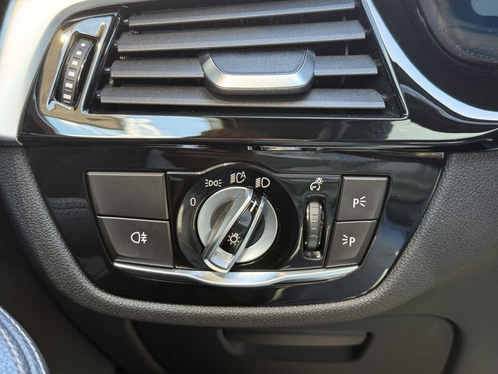 BMW 5 Serie touring 530i high executive m-sport | pano | headup | laser