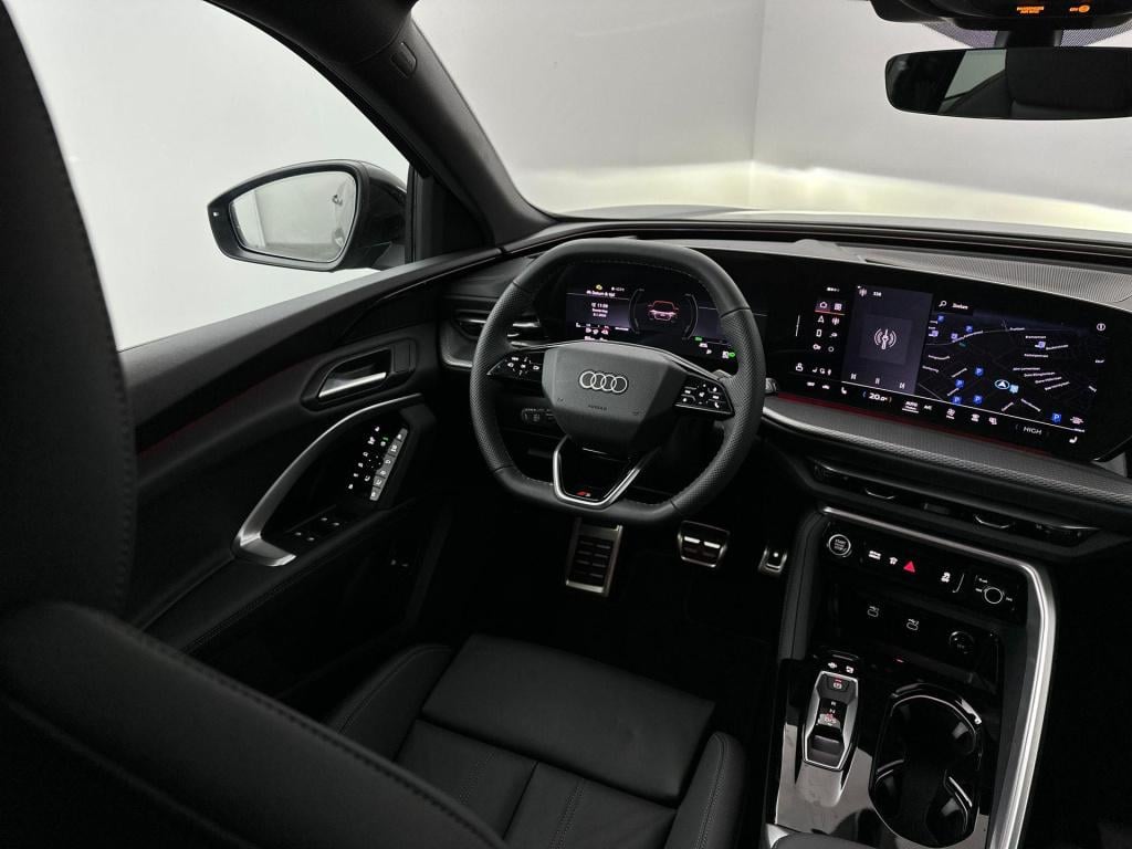 Audi Q5 sportback s edition competition e-hybrid 270 kw / 367 pk spo