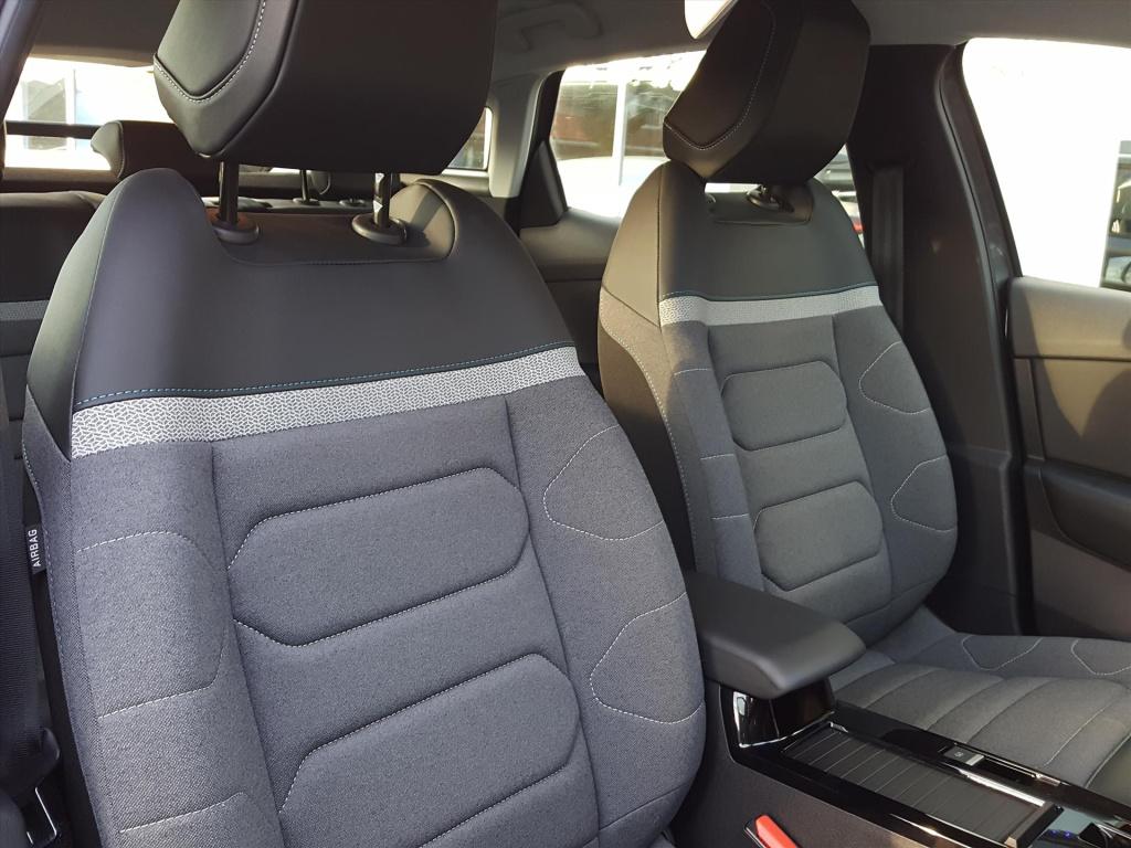 Citroen C4 feel pack 1.2 130pk automaat(8t) trekhaak | apple carplay & andr