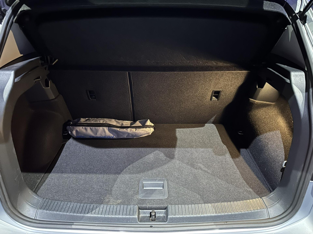 Volkswagen T-cross 1.0 tsi life edition *camera*appconnect*winterpack*