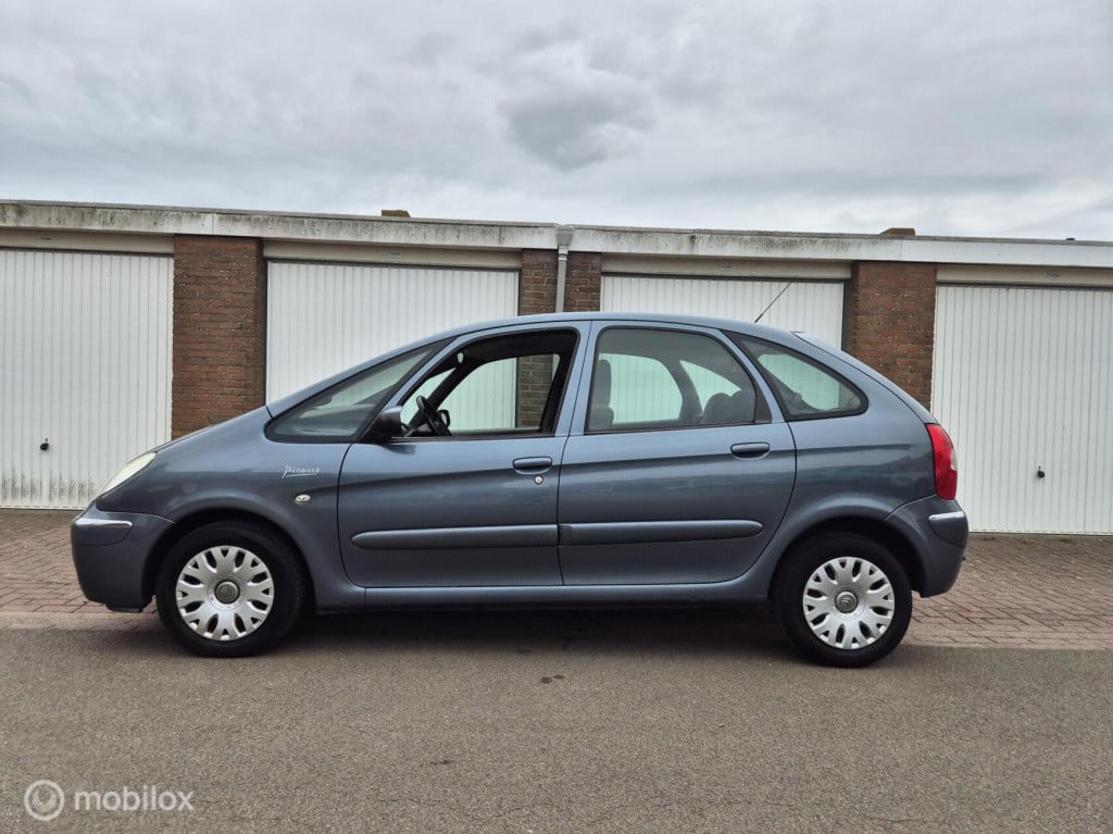Citroen Xsara Picasso 1.6i-16v tweede eigenaar / airco/ trekhaak / cruiseco