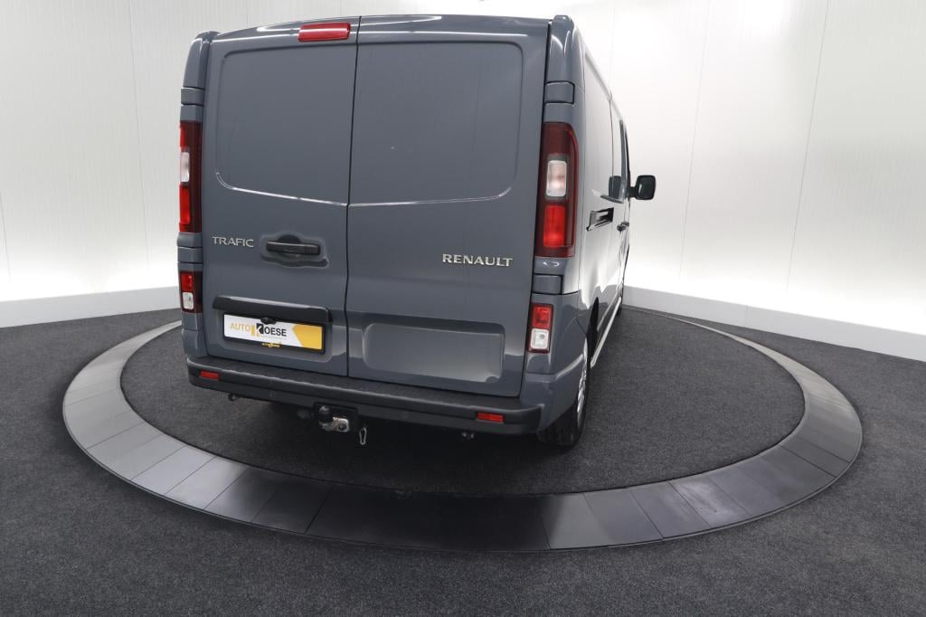 Renault Trafic 2.0 dci 110 t30 l2h1 work edition | trekhaak | camera | navi