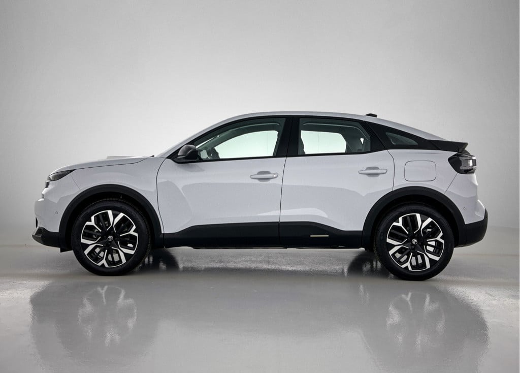 Citroen C4 hybrid 136pk automaat business private lease € 489,- pm - 48mnd 