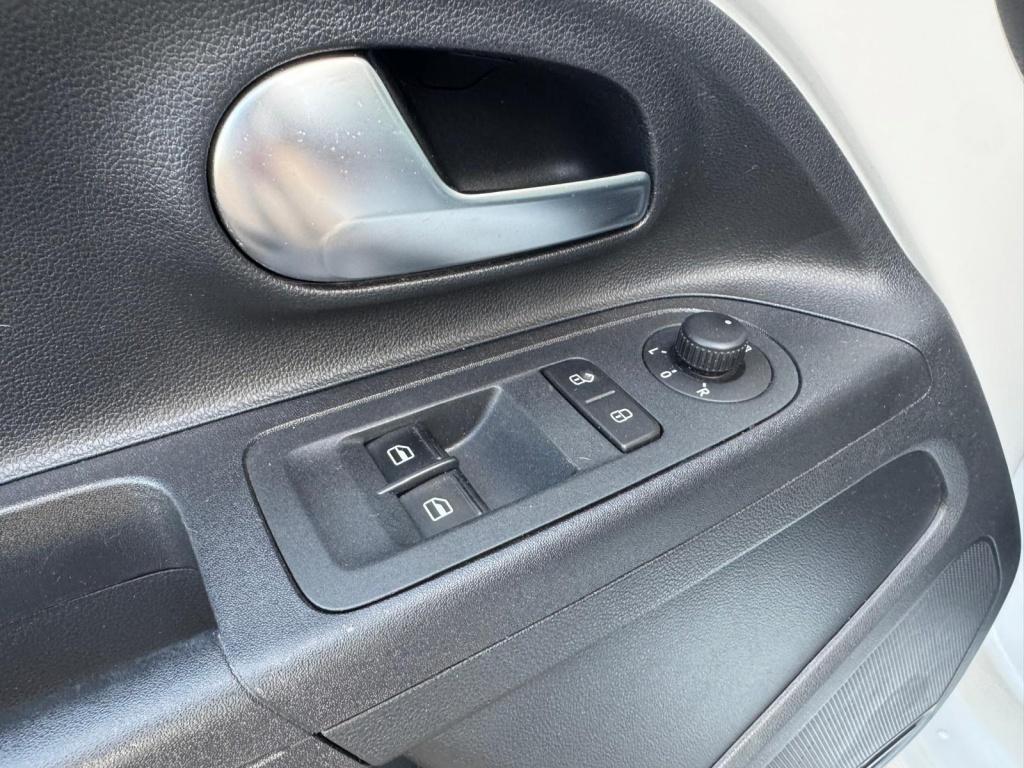 Volkswagen UP! 1.0 bmt high up!