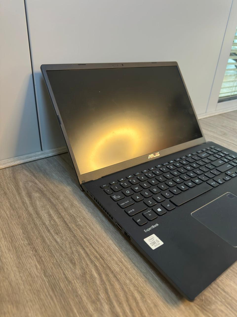 ASUS ExpertBook P1510CJA Intel i5 10th generation met 16 GB ram