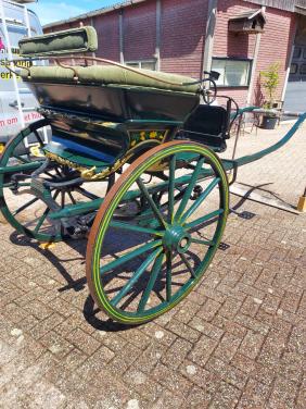 Sjees Friese tilburie