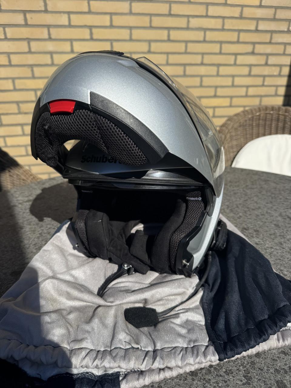 Dames motorhelm maat 56/57 Shubert: zilvergrijs