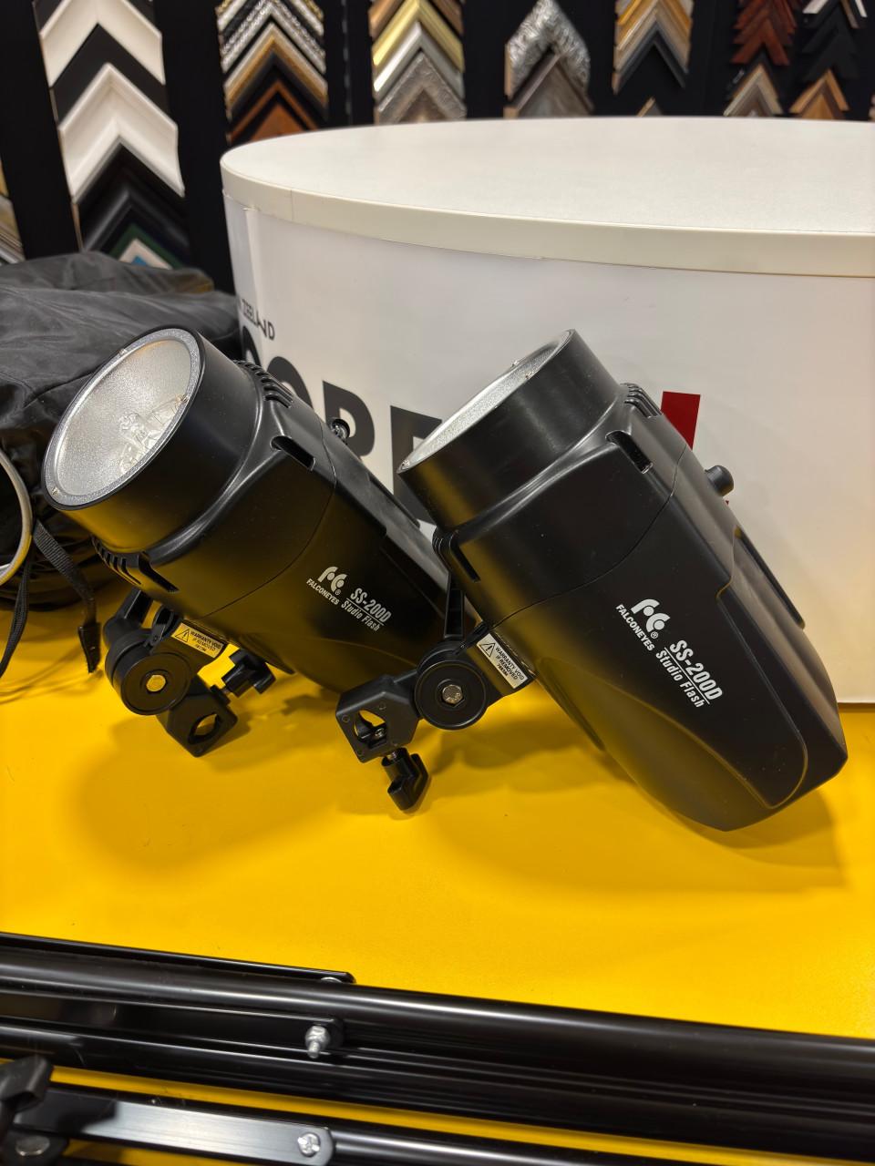 Falcon Eyes Studioset met 2x studioflitsers 200w