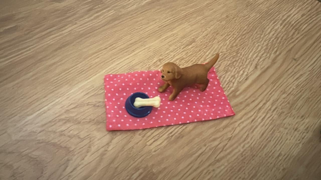 Schleich Labrador Retriever pup
