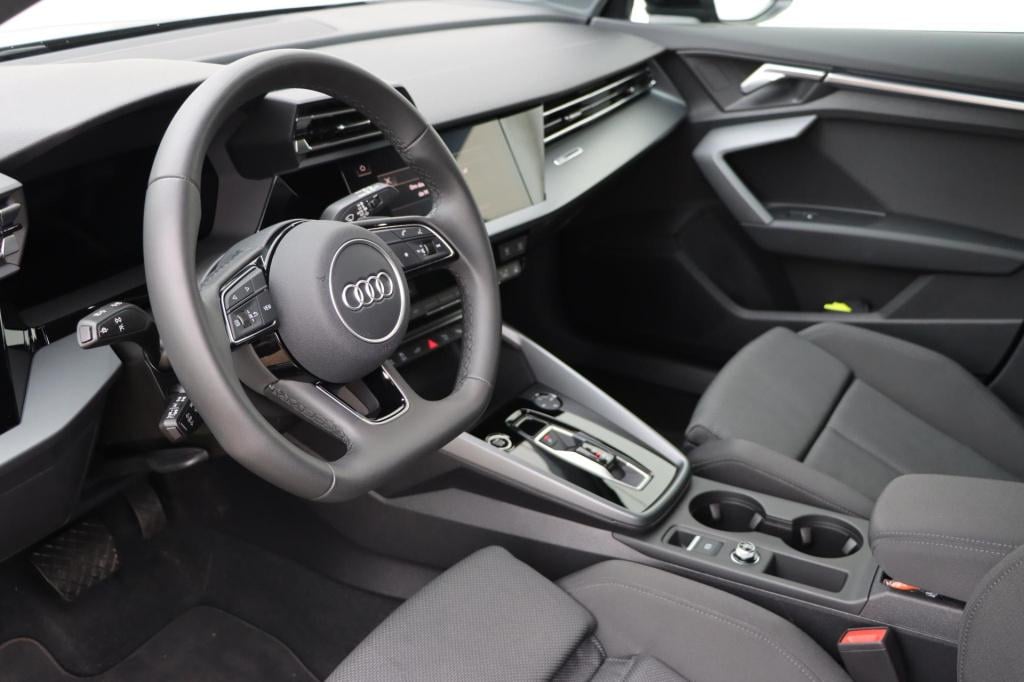 Audi A3 sportback 40 tfsi e s edition 204pk s-tronic