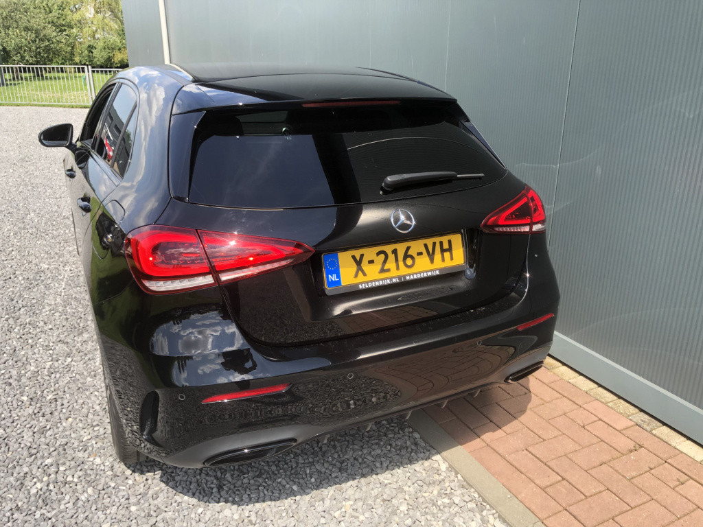 Mercedes-Benz A-Klasse 250 e business solution amg limited