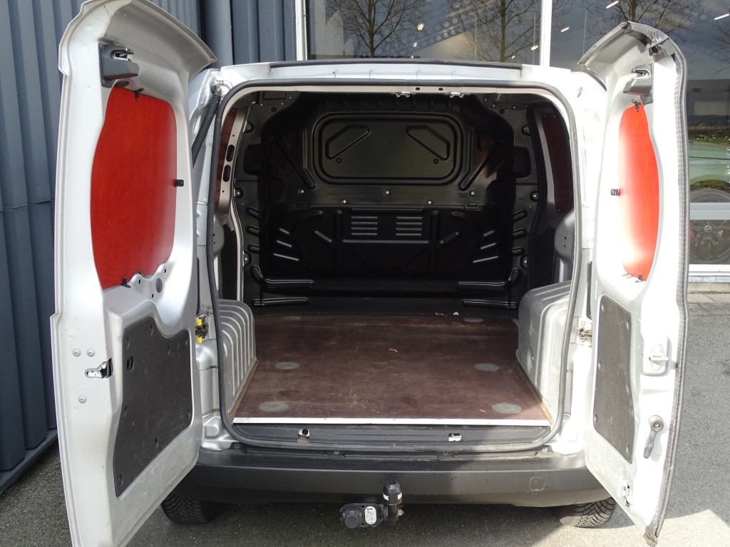Fiat Fiorino 1.3 mj euro 6 | airco | navi | bluetooth | trekhaak