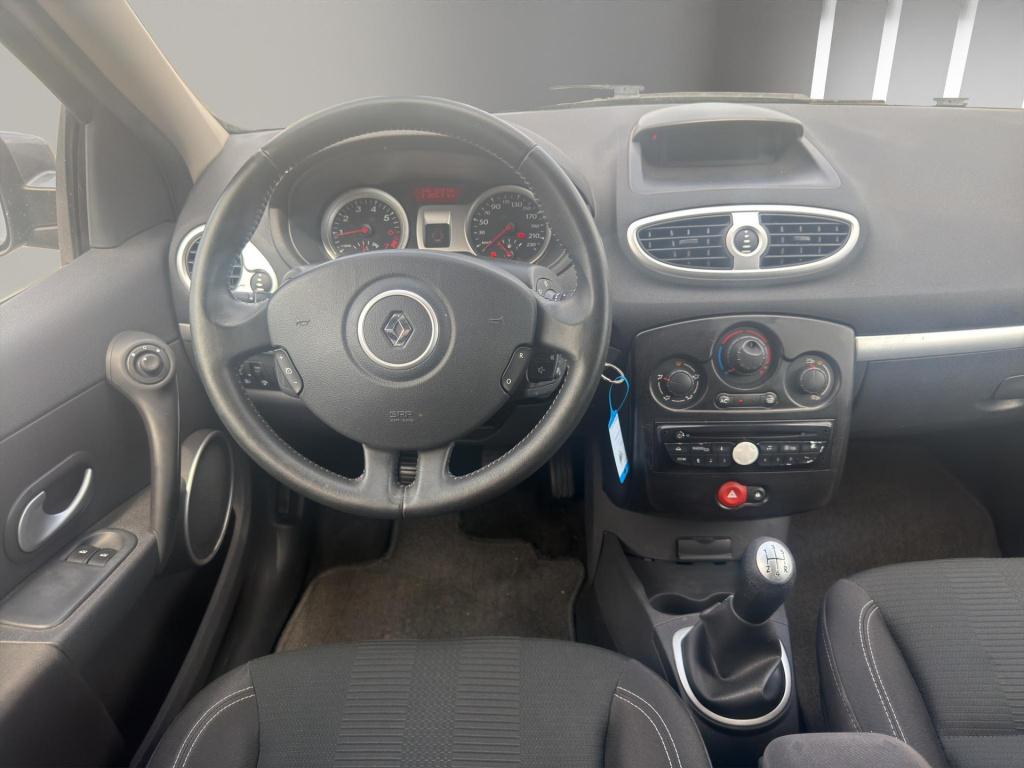 Renault Clio estate 1.2 tce collection airco cruise