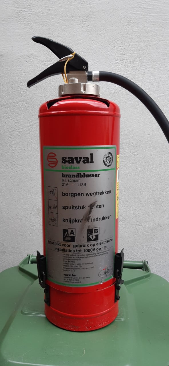 Brandblusser als Ideeënbus, enquettebus, suprise enz.
