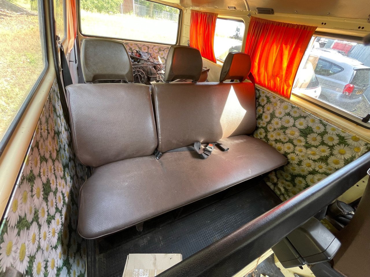 VW T3 uit 1980 - zonder motor en versnellingsbak
