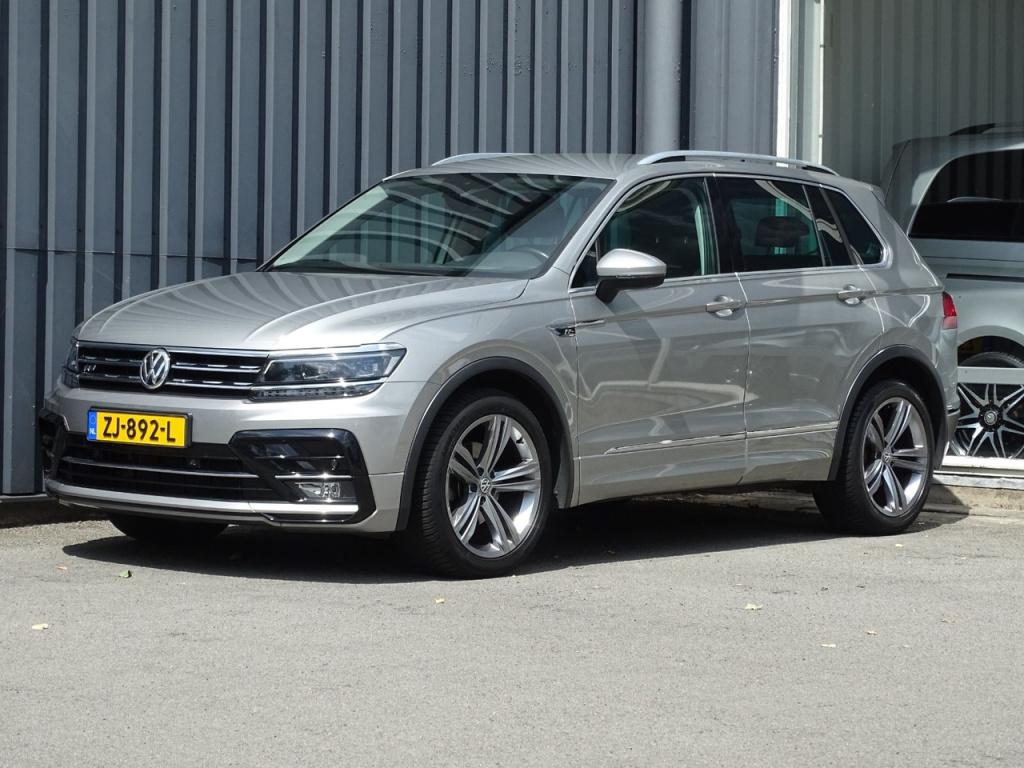 Volkswagen Tiguan 1.4 tsi act highline business r aut | r line | trekhaak |