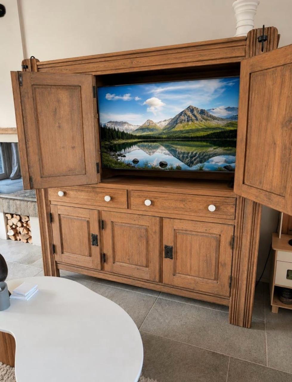 Mooie massief houten eiken kast