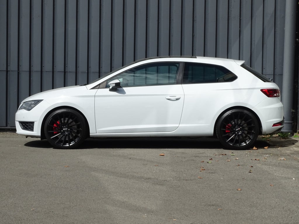 Seat Leon sc 2.0 tsi cupra 280 | pano | stoelverwarming | navi