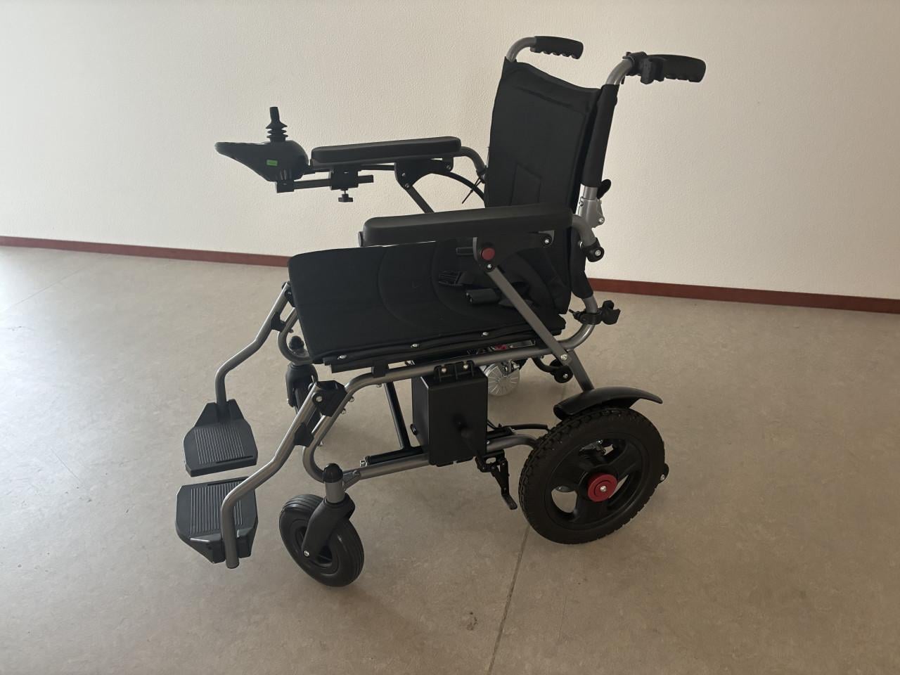 Elektrische rolstoel (opvouwbaar)