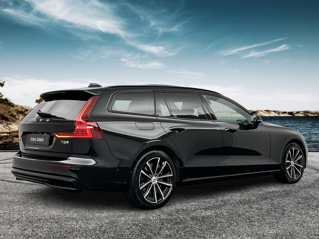 Volvo V60 t8 455pk recharge plus dark| pano| trekhaak| 360camera|