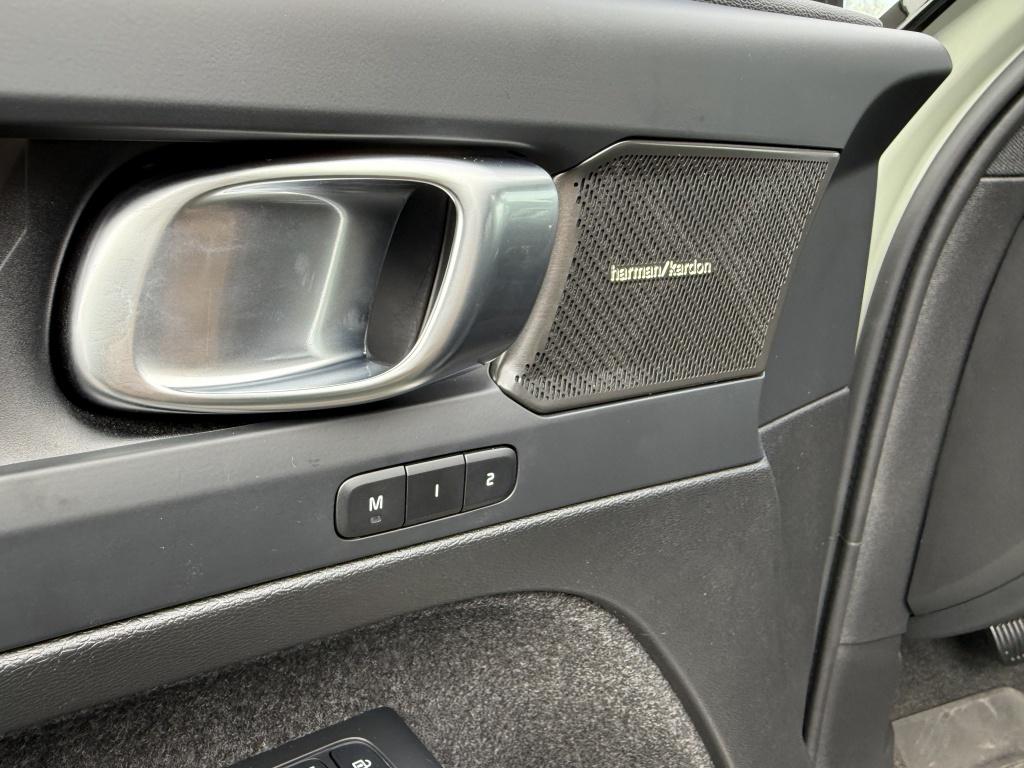 Volvo Ex40 ext.range ultra 82 kwh| panodak| trekhaak| 360camera| adap.cruis