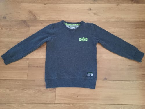 Zo goed als nieuwe Vingino sweater maat 8